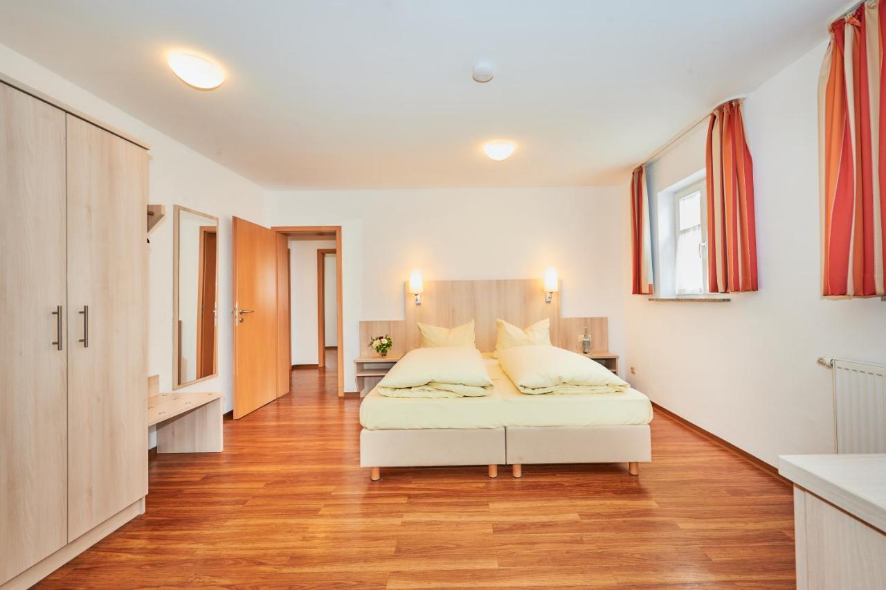 Hotel-Gasthof Bub Zirndorf Εξωτερικό φωτογραφία