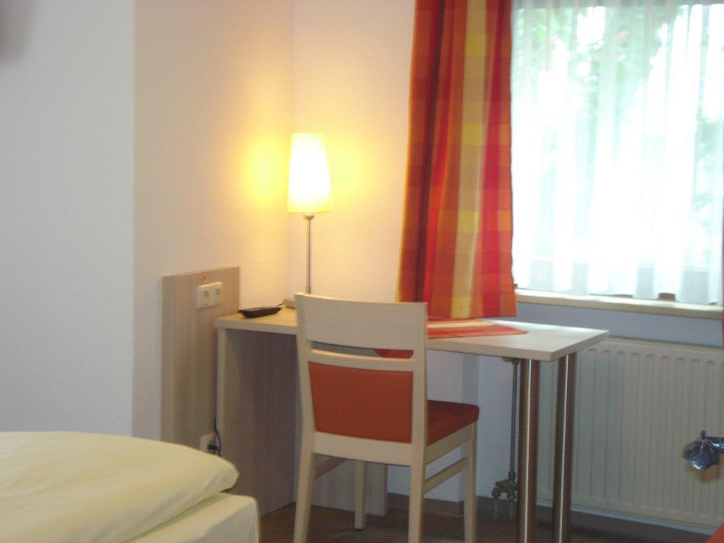 Hotel-Gasthof Bub Zirndorf Δωμάτιο φωτογραφία